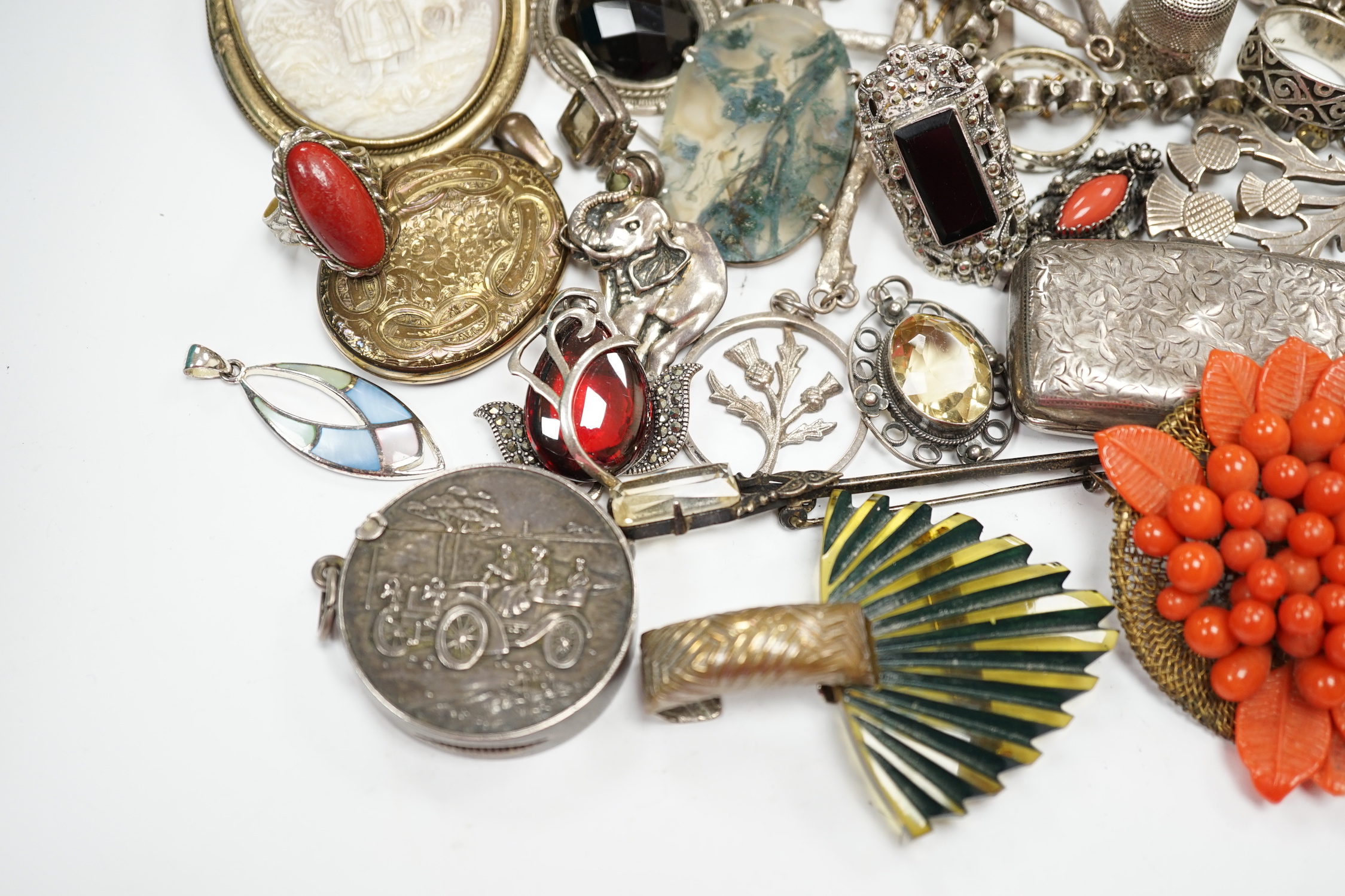 A quantity of assorted mixed silver, jewellery and other items including a sterling and enamel drop pendant, coral, silver brooches, Norwegian sterling and enamel flower brooch, fountain pen, pencils, cufflinks, silver s